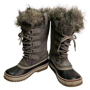 Joan of Artic Sorel Boots Sz 6 Suede Faux Fur Trim Gray Weather Waterproof Women